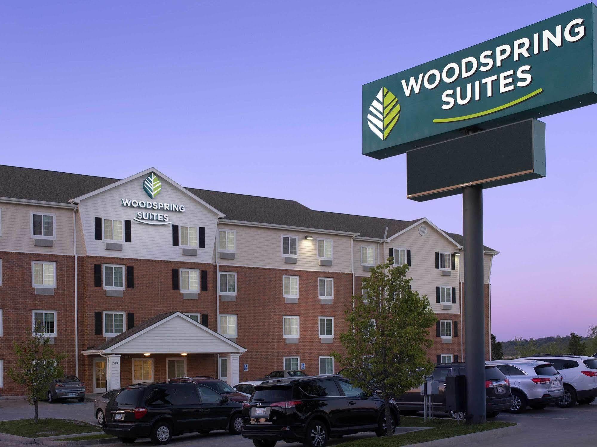 Woodspring Suites Omaha Bellevue, An Extended Stay Hotel מראה חיצוני תמונה